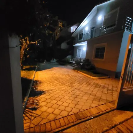 Gæstehus Twin's Durrës